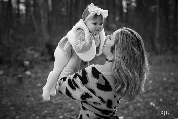 OliviaFamily-24