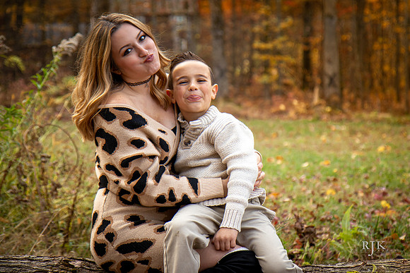 OliviaFamily-02